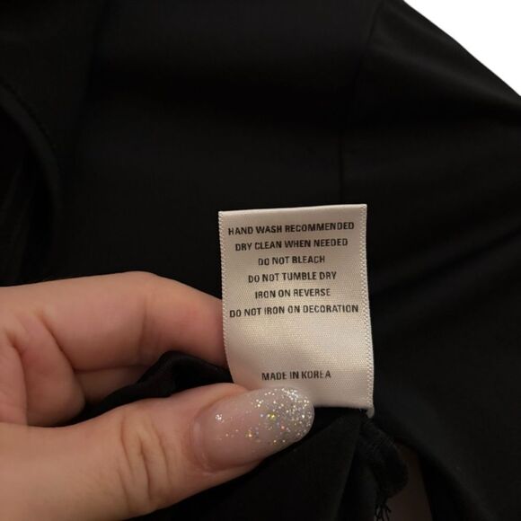 Hyein Seo Black Long Sleeve Stretch Women's Crop Wrap Tie Top Thumbholes size 2 - Picture 6 of 6